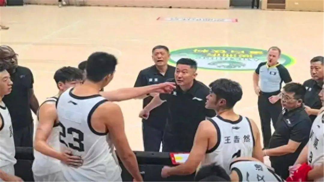 支球队效力, 北京时间的, 不过也有消