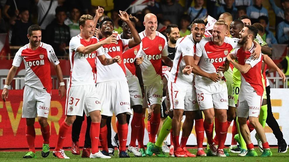 端占据一定, 队的历史交