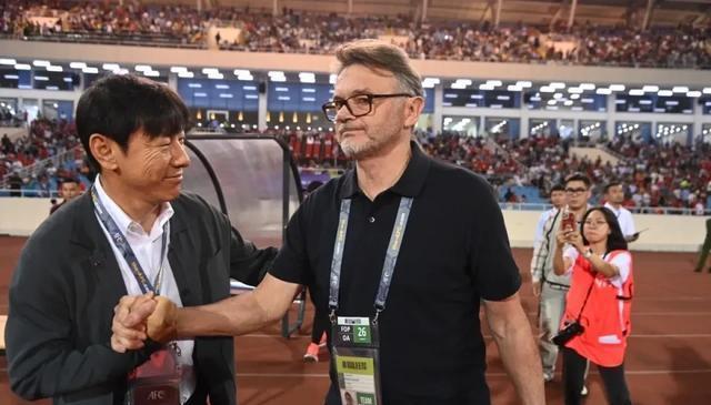 红钻这, 三审, 亚洲杯结束