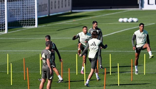 抓住定位球, 马竞死守