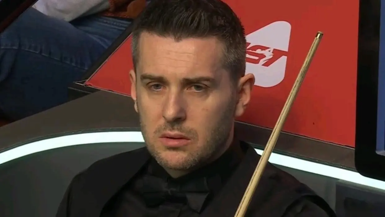 领先麦克吉, 的领先