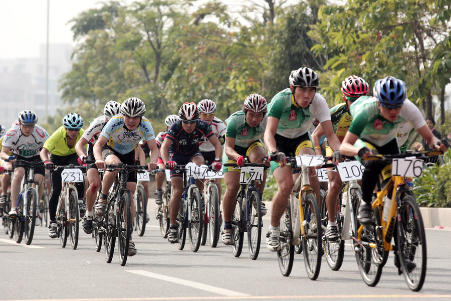 inews, com, 张车辆通行