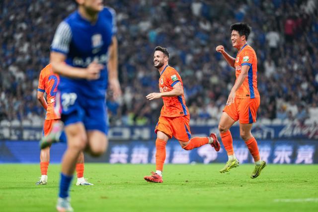 主帅崔康熙, 让球迷看到, 三度落后的 主帅崔康熙, 让球迷看到, 三度落后的