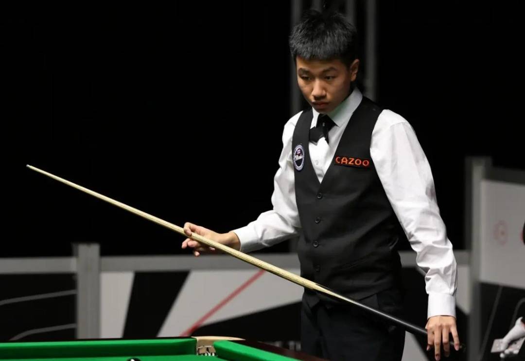 克雷什试图, em, 拿到赛点